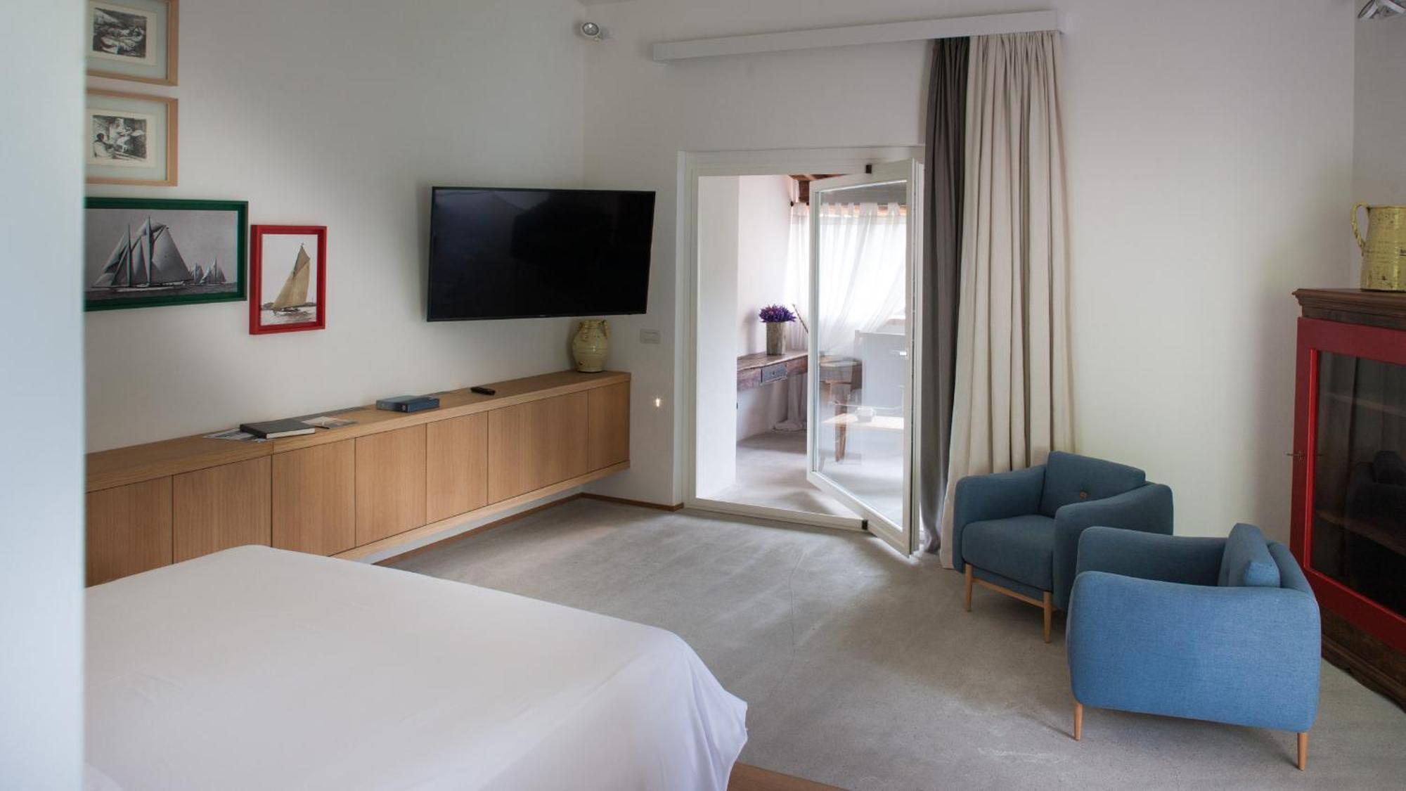 Deluxe Double Room Sea View,1547944045:JPEG